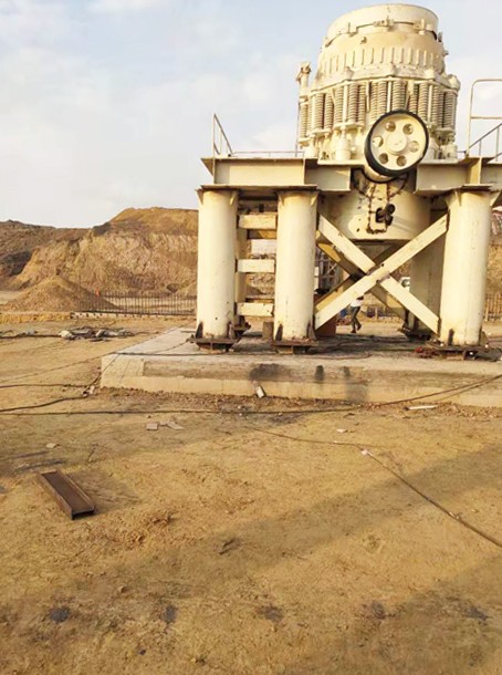 沙特阿拉伯年產(chǎn)40萬(wàn)噸石英石破碎加工生產(chǎn)線